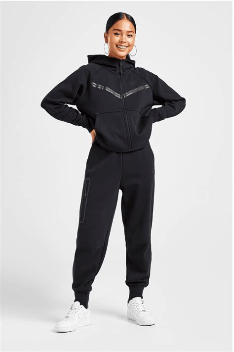 tech fleece nike tracksuit - Just Marvelous Blogosphere Picture Archive