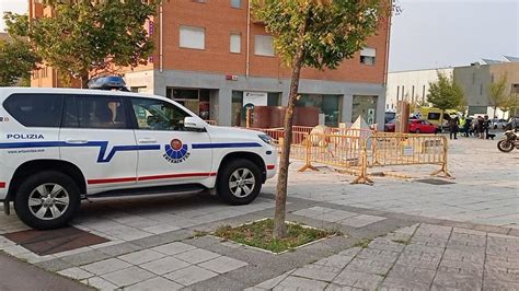 En Im Genes Gran Despliegue Policial En Vitoria Por El Desalojo De Una