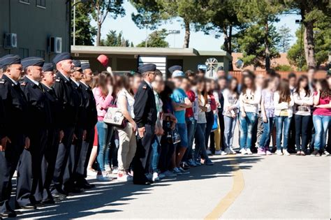 Studenti In Visita Al Stormo Aeronautica Militare