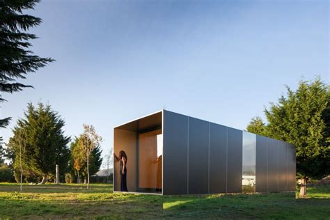 Minimalist House Designs That Take Simplicity To A Whole New Level