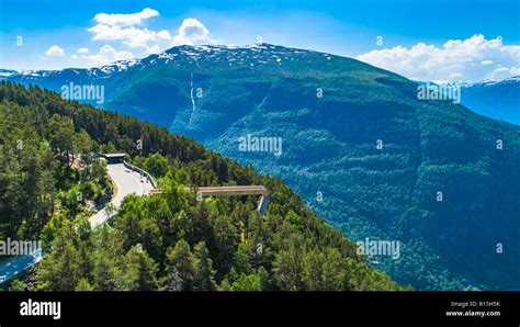 Fjord Aussichtspunkt Fotos Und Bildmaterial In Hoher Aufl Sung Alamy