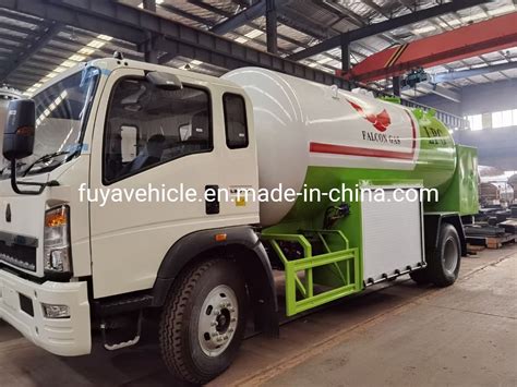 Sinotruk Howo Lhd Rhd Liter Liter Liter Lpg Tank M M