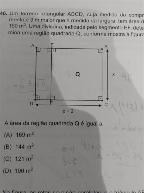 Um terreno retangular ABCD cuja medida do comprimento é 3 m maior que