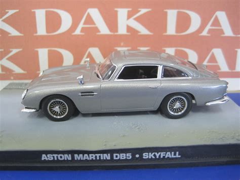 Die Cast 143 Modellino Auto 007 James Bond Aston Martin Db5 Skyfall