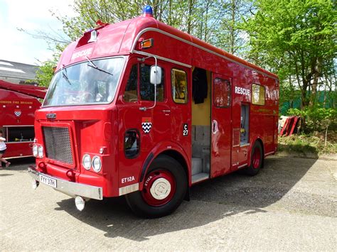 Fyy37h Fyy37h Preserved London Fire Brigade Lfb Dennis Res Flickr