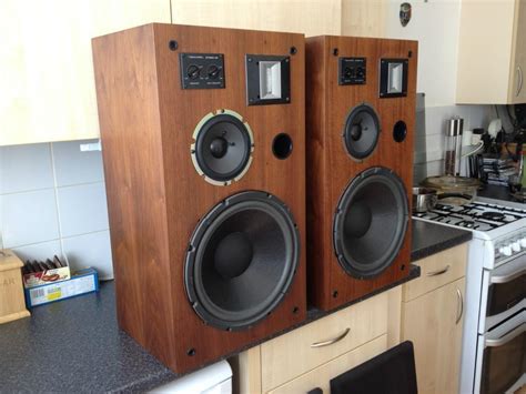 Speakers Realistic Optimus 400 Vintage In Enfield London Gumtree