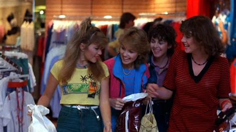 These Classic Movie Mall Scenes Might Actually Get You Excited About Shopping Irl For The