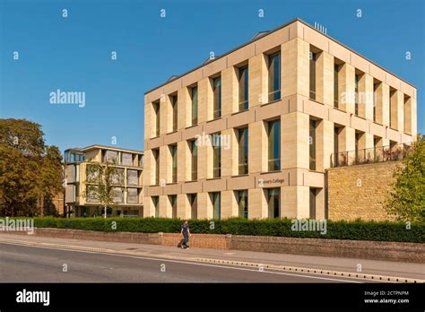 OXFORD CITY ENGLAND WOODSTOCK ROAD ST. ANNES COLLEGE Stock Photo - Alamy