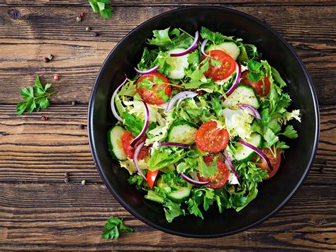 Esto Es Lo Que Sucede A Tu Organismo Por Comer Una Ensalada Todos Los