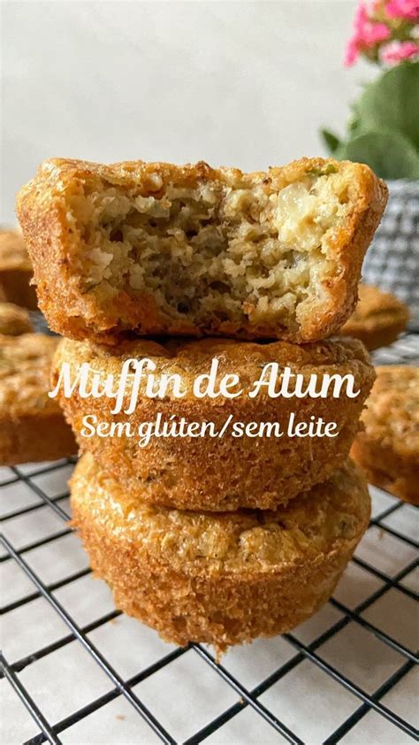 Three Muffins Stacked On Top Of Each Other With The Words Muffin De