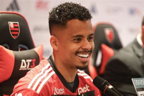 Allan é sincero sobre relação dos jogadores do Flamengo Sampaoli