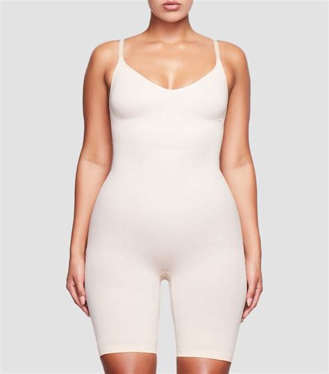 Womens Skims Nude Seamless Sculpt Mid Thigh Bodysuit Harrods Uk