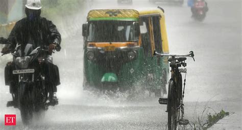 Heavy Rains Wreak Havoc In India 16 Ndrf Teams Deployed In Maharashtra