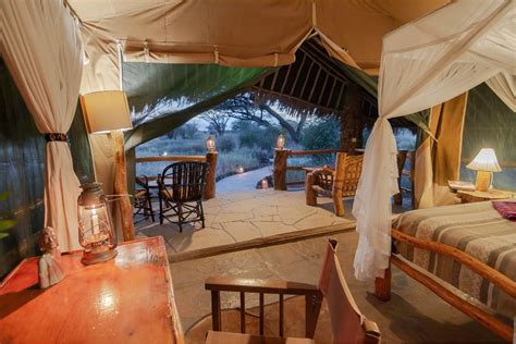 Kibo Safari Camp in Amboseli National Reserve