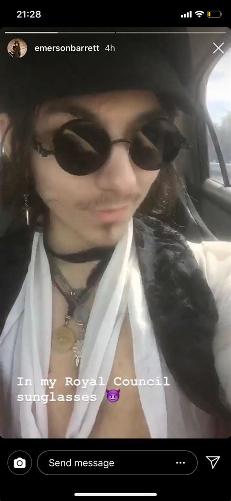 Pin By Breanna Cox On Palaye Royale Emerson Barrett Palaye Royale