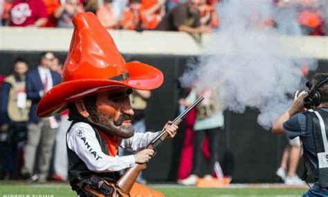 2022 Cornerback Avyonne Jones Commits To Oklahoma State Pistols Firing