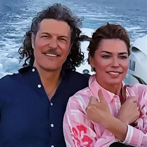 Shania Twain Shares Intimate New Video From Bed Featuring Rarely Seen Husband Frederic Thiebaud