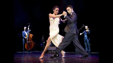 Solo Tango Orquesta Jonathan Saavedra Clarisa Aragón Tu palida voz