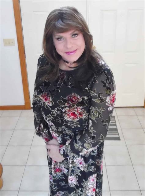 Arial Crossdresser Heaven