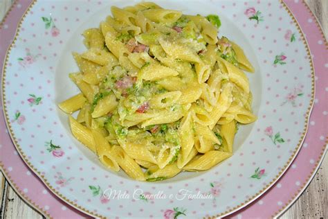 Pennette Cremose Zucchine Pancetta E Stracchino