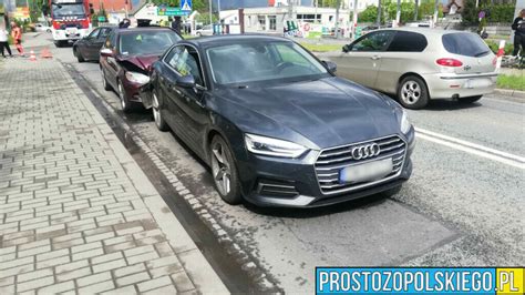 Zderzenie Mercedesa Z Audi W Pisarzowicach