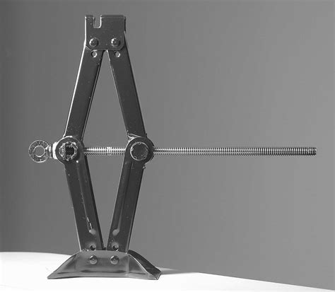 Kinematické mechanizmy :: Lubomir-mazur