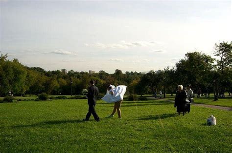 Real Amateur Public Candid Upskirt Picture Sex Gallery Naughty Brides Upskirt Photos