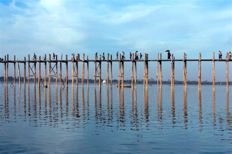 Premium Photo U Bein Bridge Amarapura Myanmar