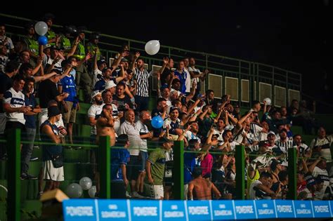 El Partido Con Goi S En Fotos Club De Gimnasia Y Esgrima La Plata