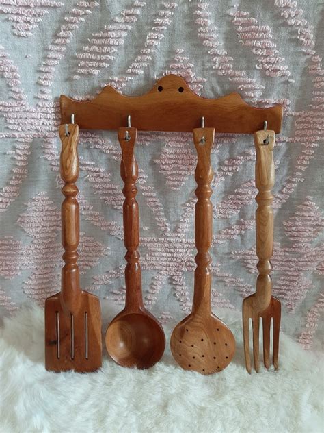 Vintage Mid Century Wooden Spoon Hanging Display Set Of 4 Etsy