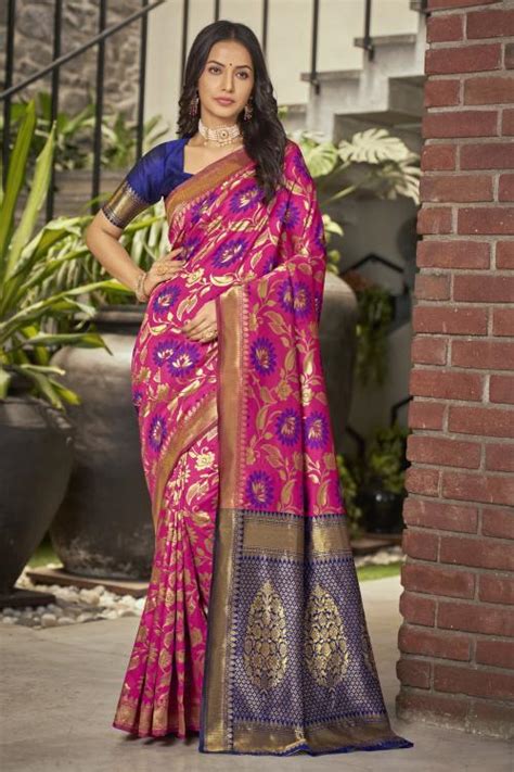 Buy Sariya Woven Banarasi Jacquard Silk Blend Saree Pink Online At