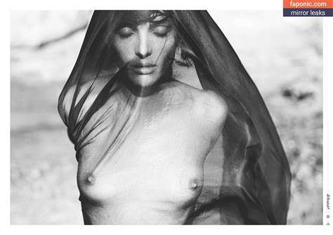 Magnifik Aka Magnifikmagazine Nude Leaks Faponic