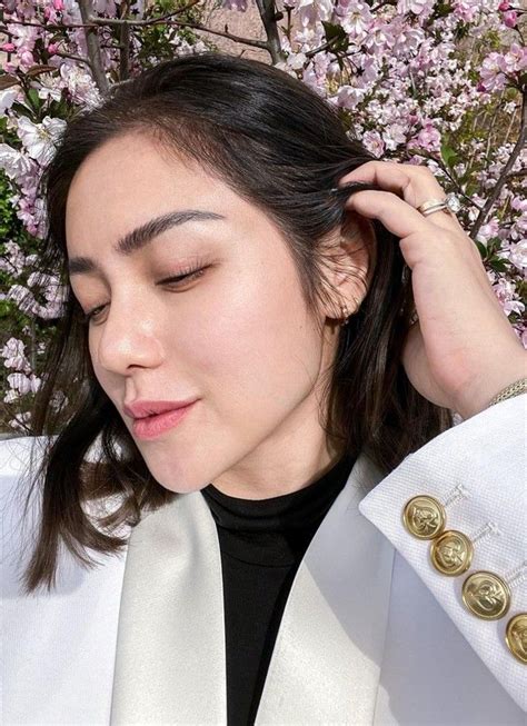 8 Foto Transformasi Wajah Jessica Iskandar Before After Operasi Hidung