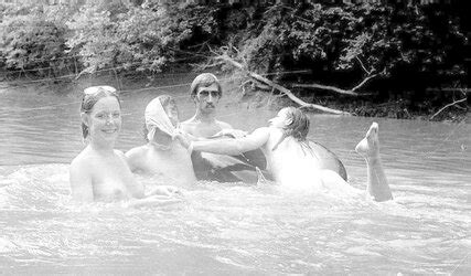 Retro Outdoor Bareness ZB Porn