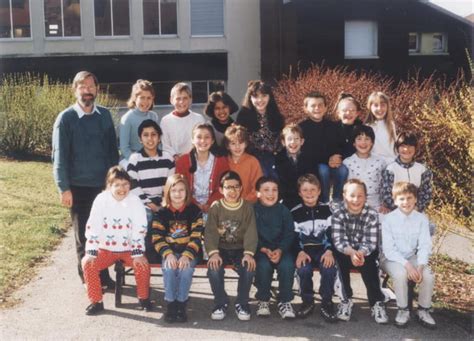 Photo De Classe Cm1 De 1996 Ecole Charles Péguy Pontarlier Copains