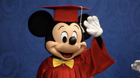 Disney College Program lets students live, learn and earn at Walt ...