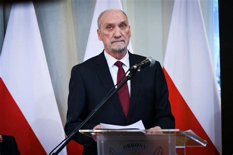 Antoni Macierewicz zapowiada złożenie zawiadomienia do prokuratury na