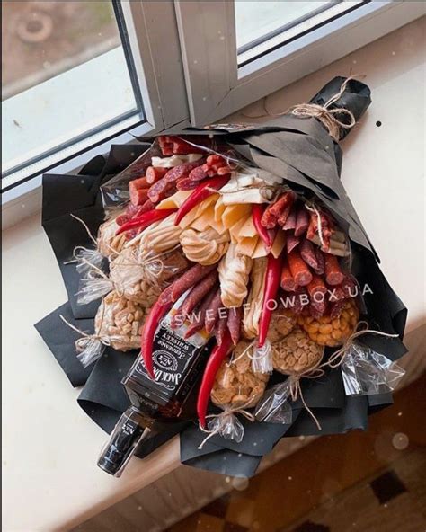 Pin by Наталия Сергеева on С днем рождения | Food bouquet, Man bouquet ...