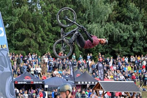 Krasse Spr Nge Und Mehr Was Ein Kleines Bike Spektakel In Westsachsen