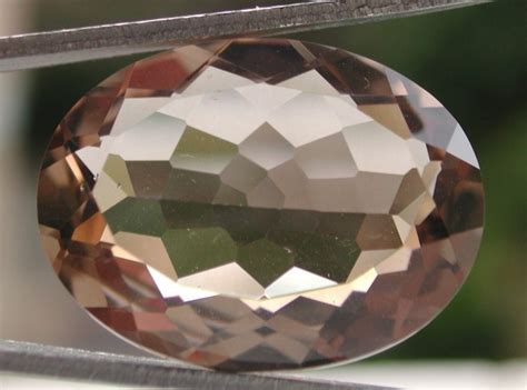 15 00ct MARVELLOUS FACETED BRAZILIAN SMOKEY QUARTZ