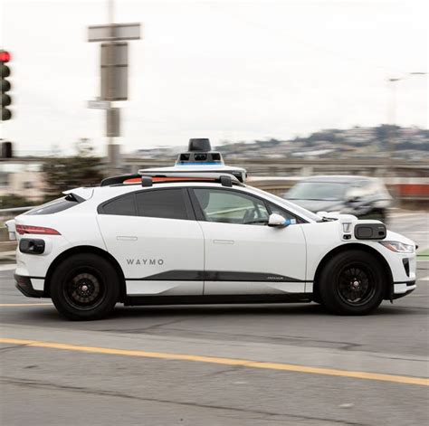 Waymo Robotaxis Will Now Deliver Food In This City