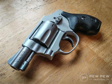 Review Smith And Wesson 642 Airweight Go To Snubbie Pew Pew Tactical