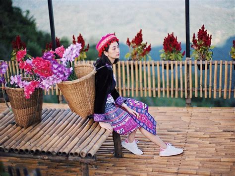 Hot girl Thái Lan dẫn đoàn U23 Việt Nam tại VCK U23 châu Á Tinmoi