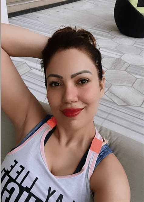 Munmun Dutta Rbollyarm