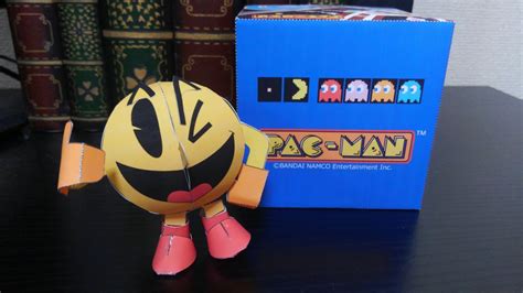 Making Display Of Pac Man Papercraft Time Lapse Youtube