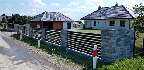 Osiedle Domk W Jednorodzinnych Krak W Krak Fence Ogrodzenia Siatka