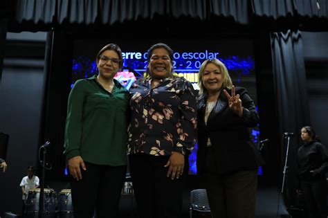 Bachilleres De Caracas Con Mejores Promedios Acad Micos Recibieron