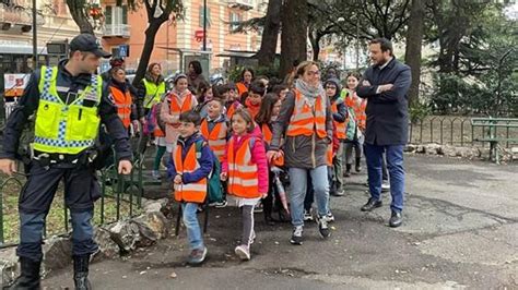 Genova La Scuola Ambrogio Spinola Festeggia I Primi 25 Anni Di