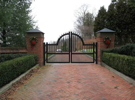 Decorate Your Driveway Gate For The Seasons Tri State Gate Blog