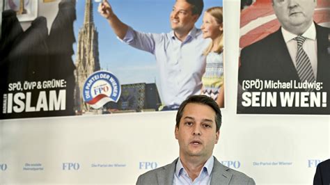 Heftige Islam Kritik Wiener FPÖ präsentiert erste Plakate für